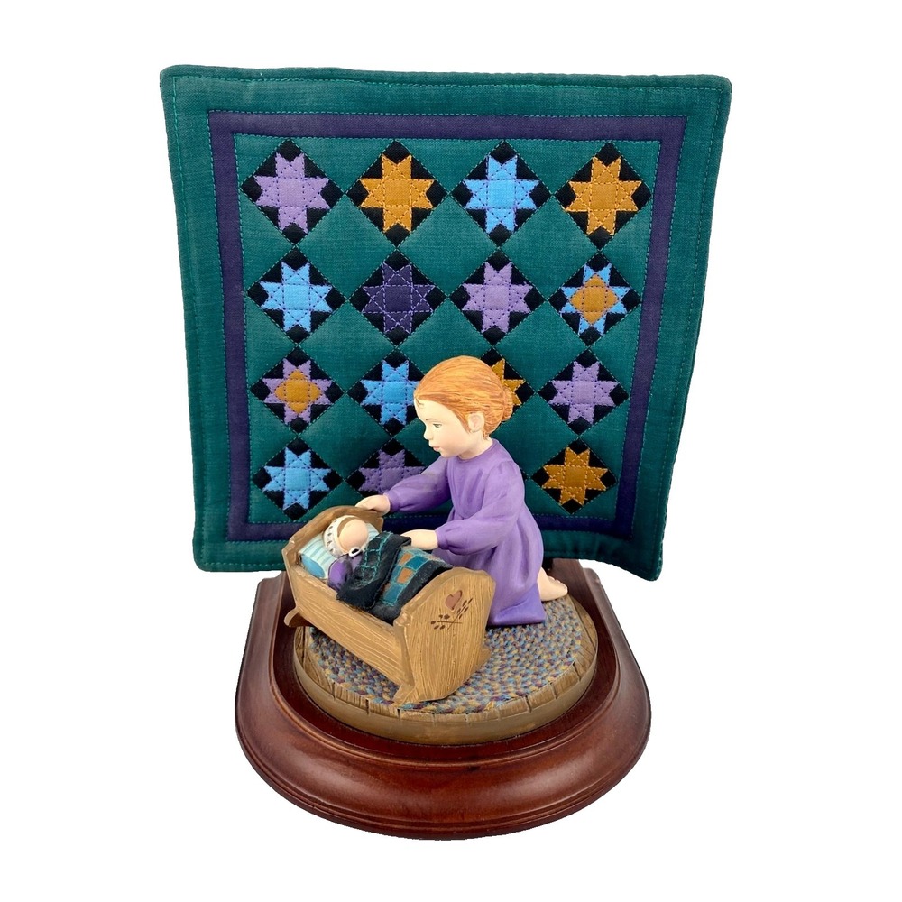 1993 Amish Heritage Collection Caroline #30014 Collectible Quilt Figurines Vtg.